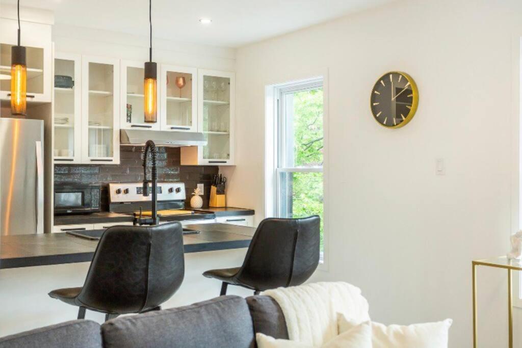 Superbe 2bdr Avec Terrasse Appartement *