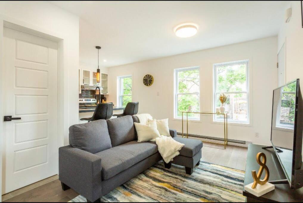 Apartamento Superbe 2bdr Avec Terrasse Montreal