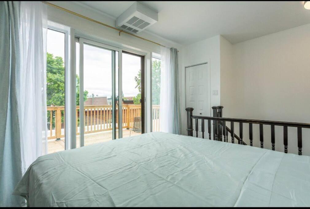 Superbe 2bdr Avec Terrasse Appartement *